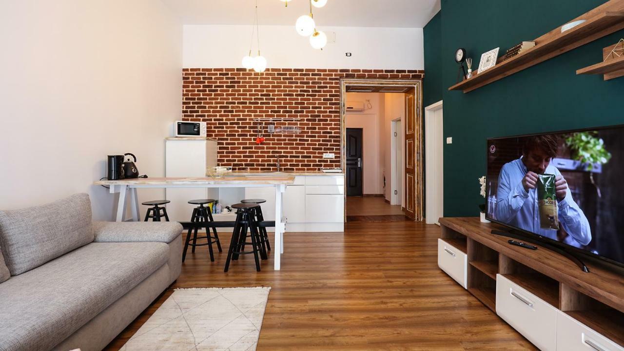 Unirii Old Square Apartments 4 Τιμισοάρα Εξωτερικό φωτογραφία